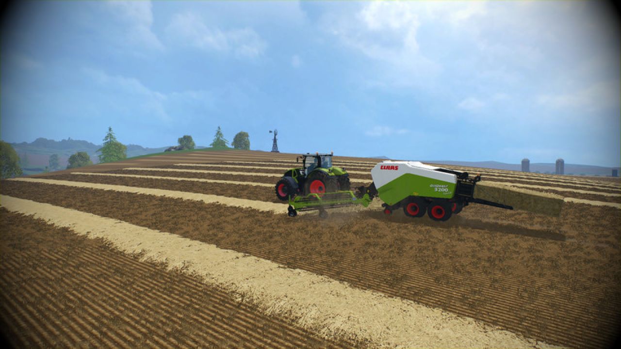 Claas Quadrant 3200 and Nadal R90