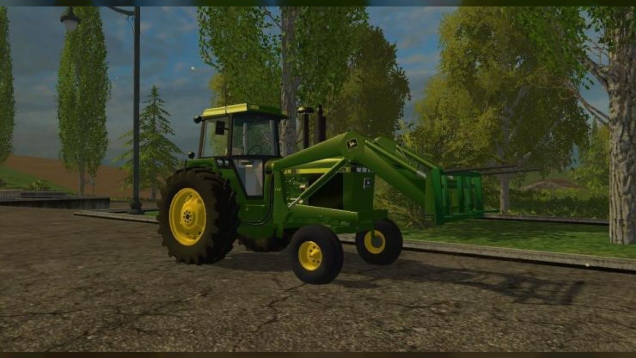 John Deere 4455 WITH FLUPACK V1