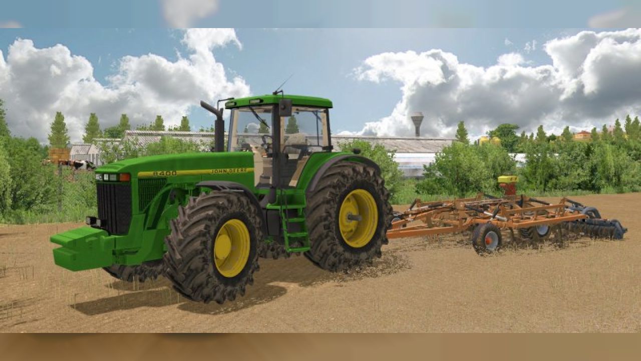 John Deere 8400