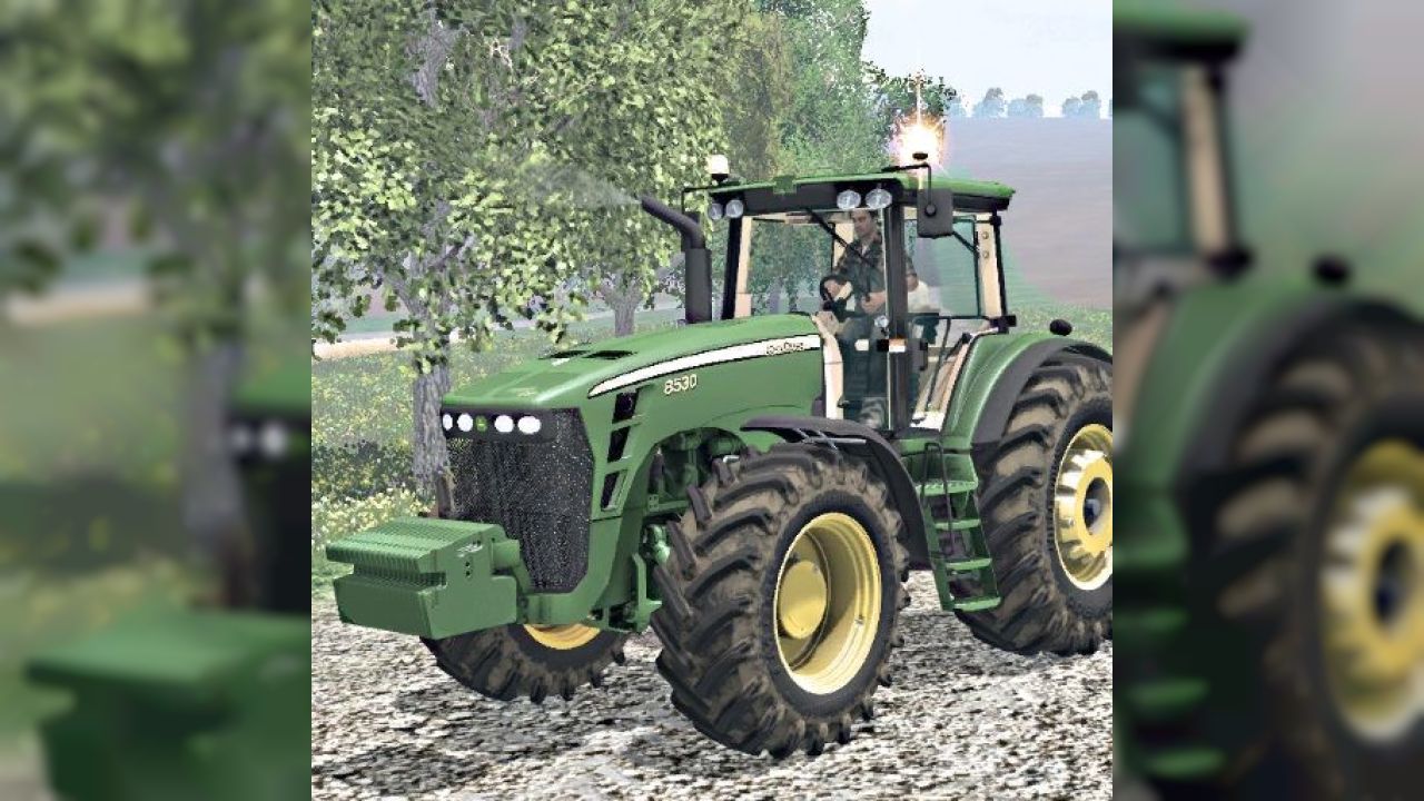 John Deere 8530