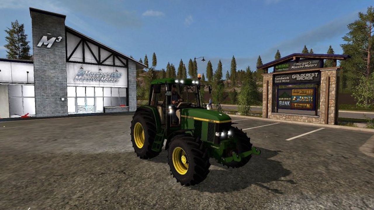 John Deere 6810