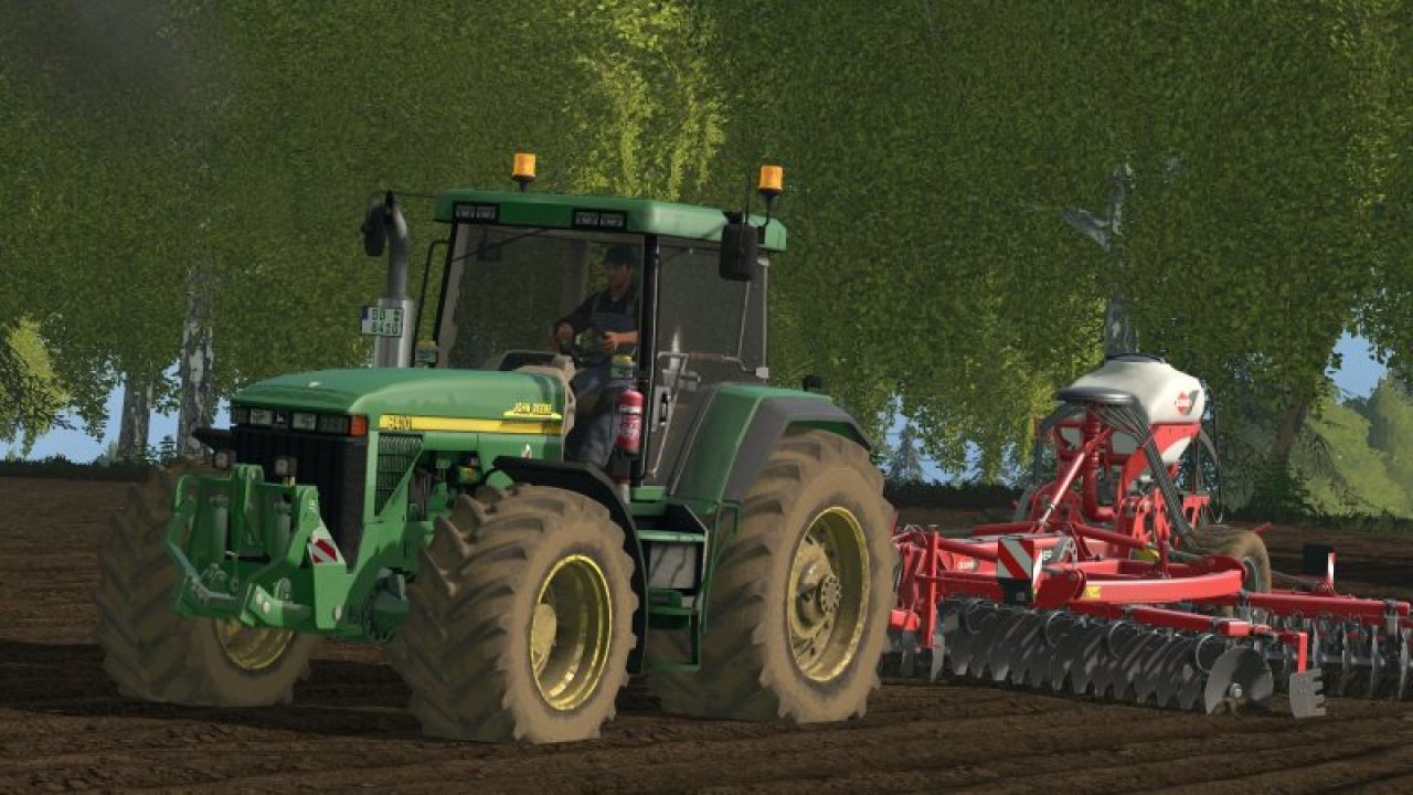 John Deere 8400/8410