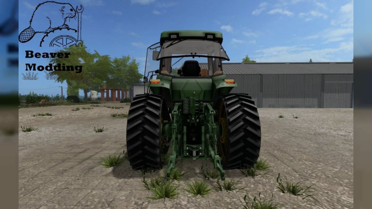 John Deere 8520T