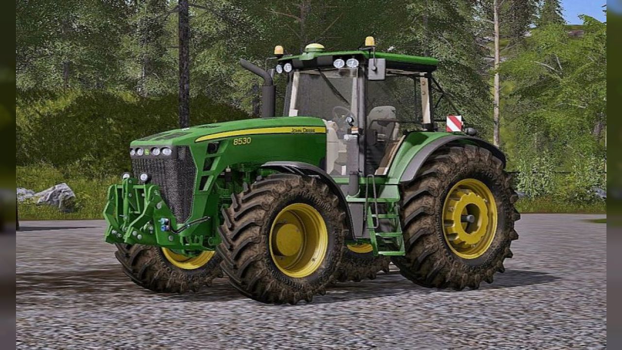 John Deere 8530