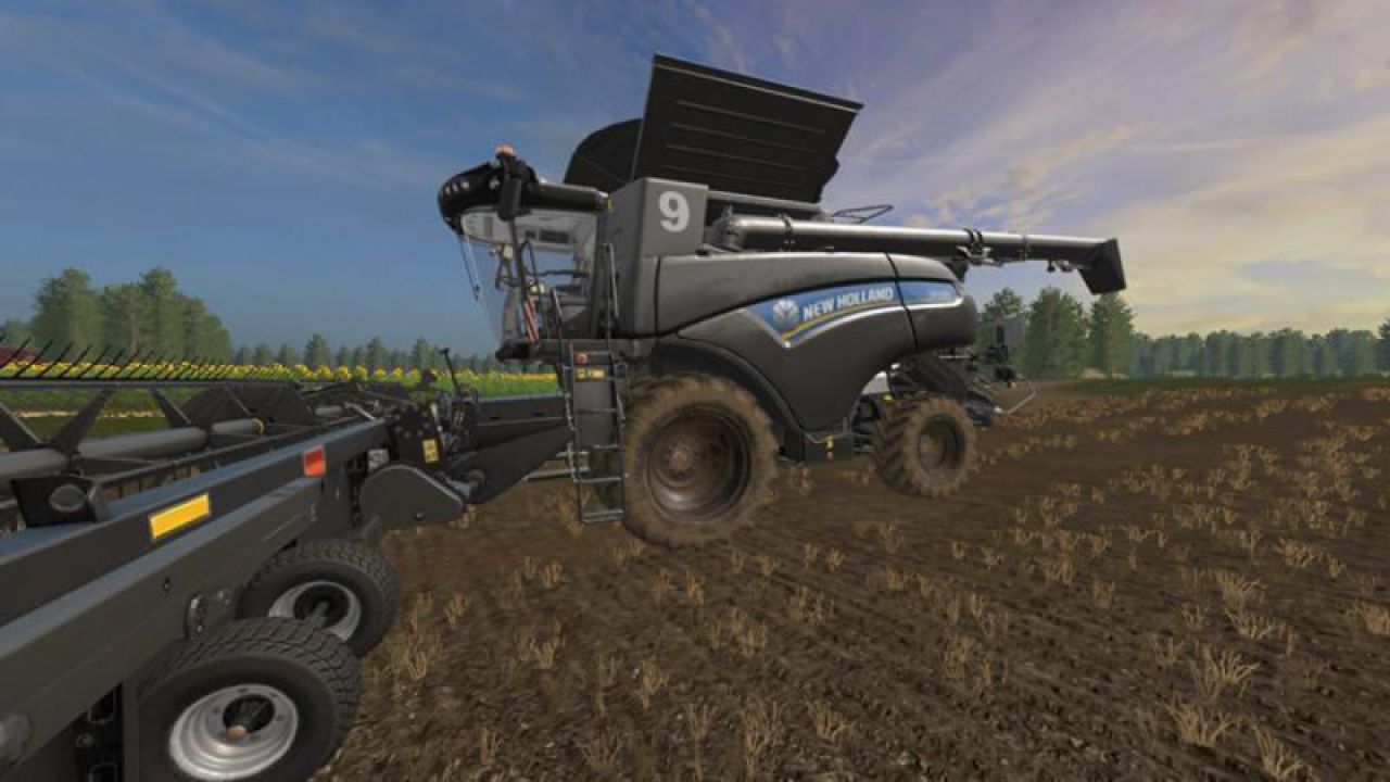 New Holland CR 10.90 with many extras