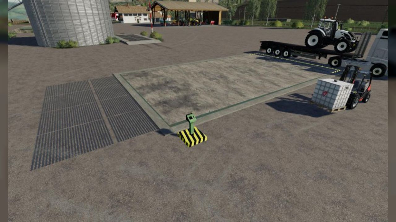 TRACTORS-FS17 Hydraulic loading ramp