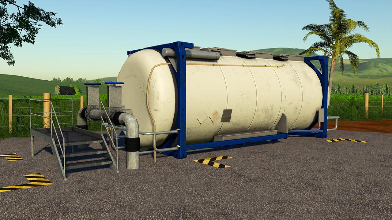 Placeable fertilizer tank