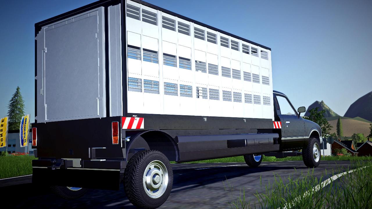 Pickup  cattle trailer