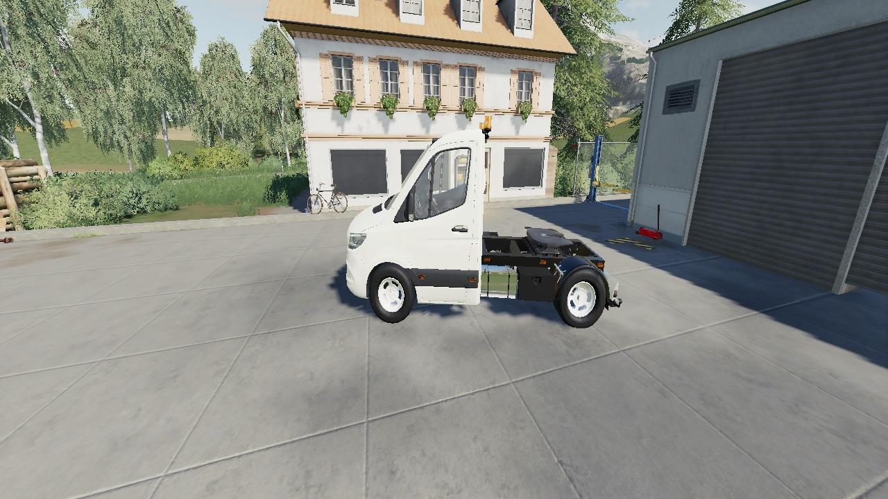 Mercedes Sprinter VanTruck