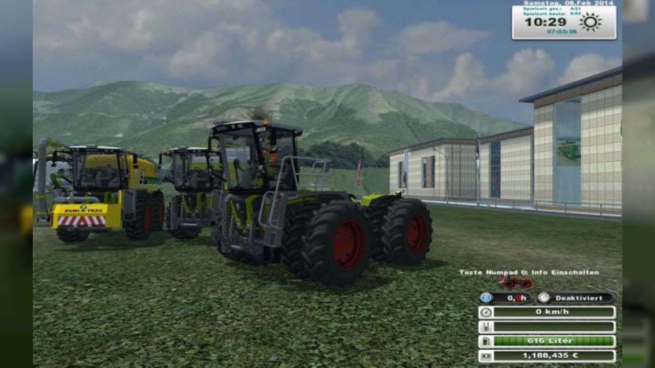 Claas Xerion SaddleTrac 3800