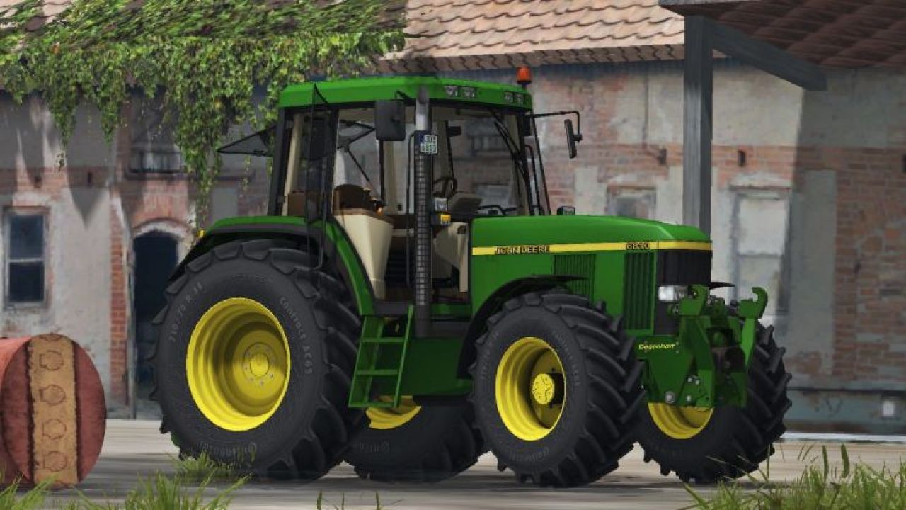 John Deere 6810