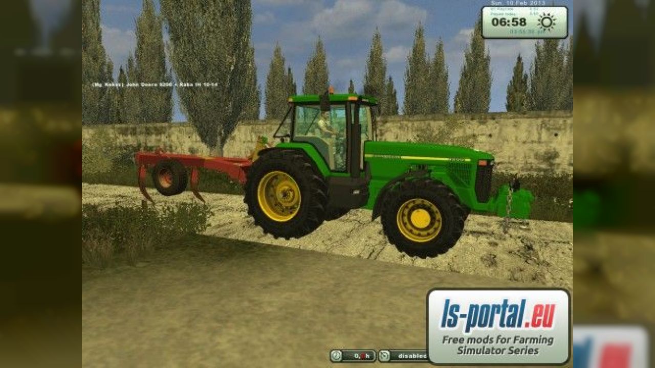 John Deere 8200