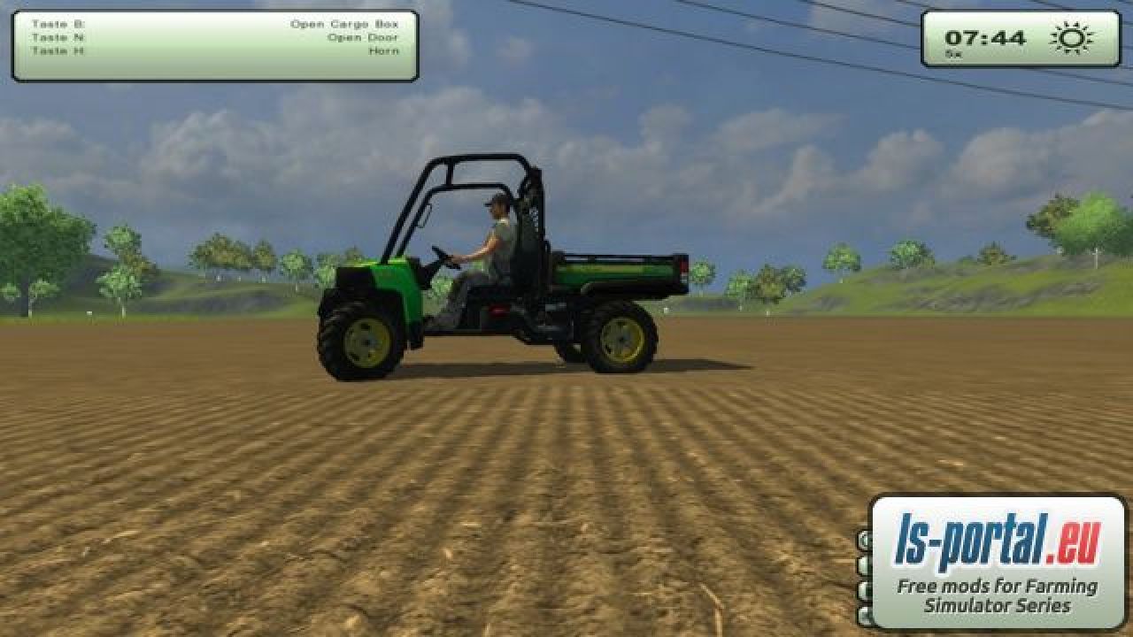 John Deere Gator 825