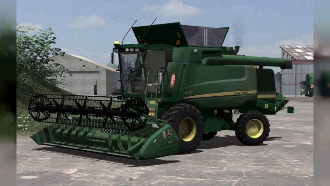 John Deere T670