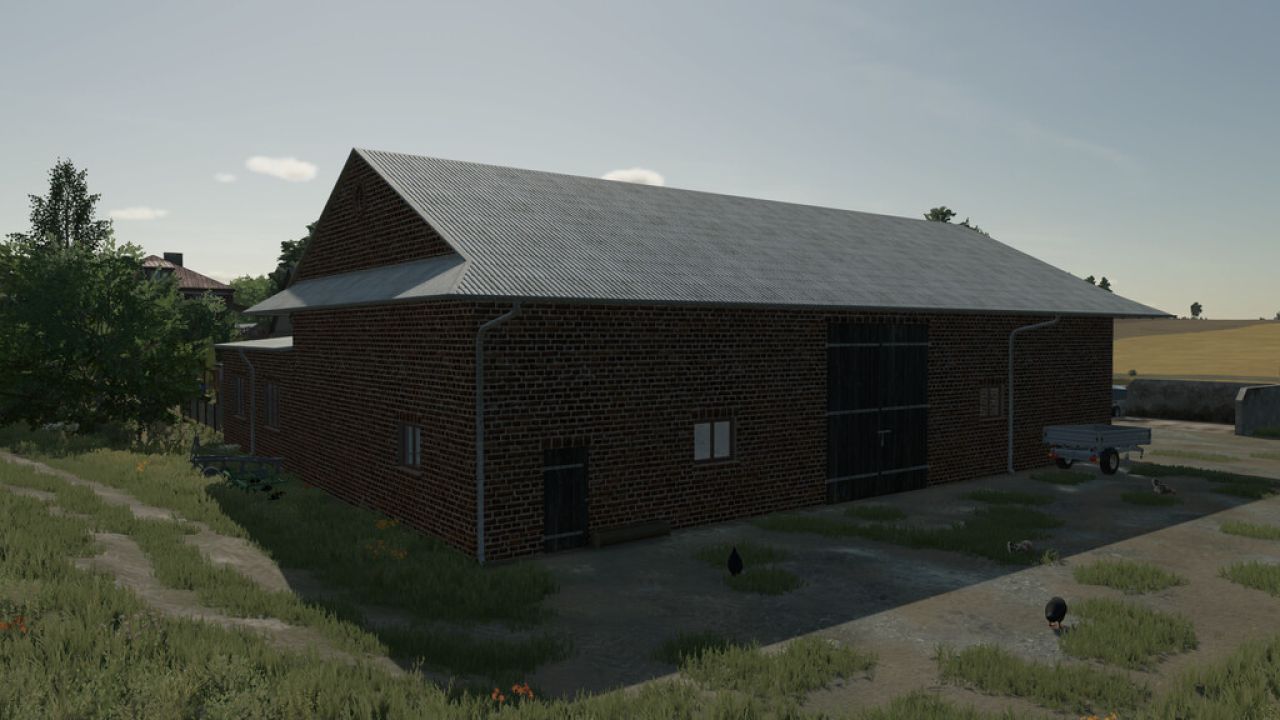 Barn With Garage And Chicken Coop