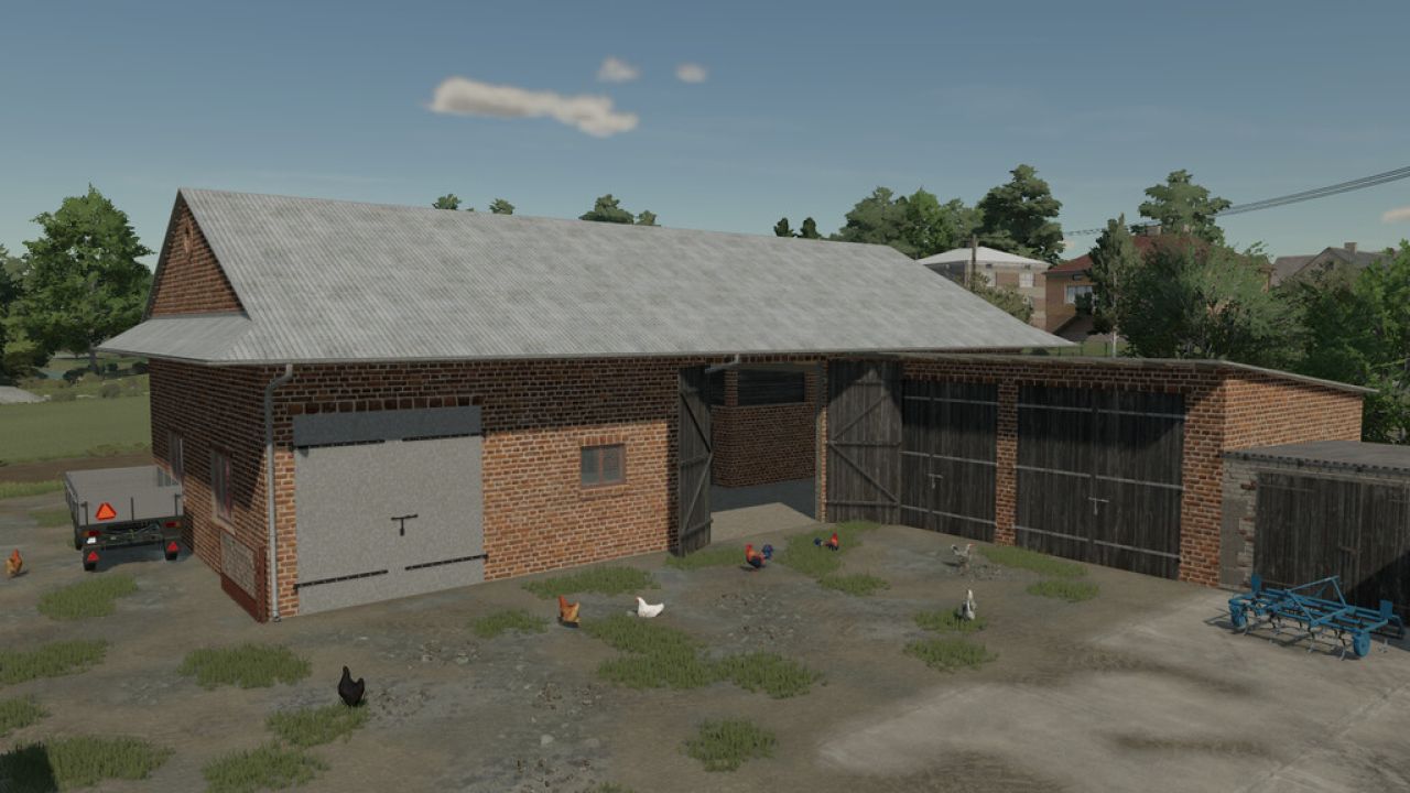 Barn With Garage And Chicken Coop