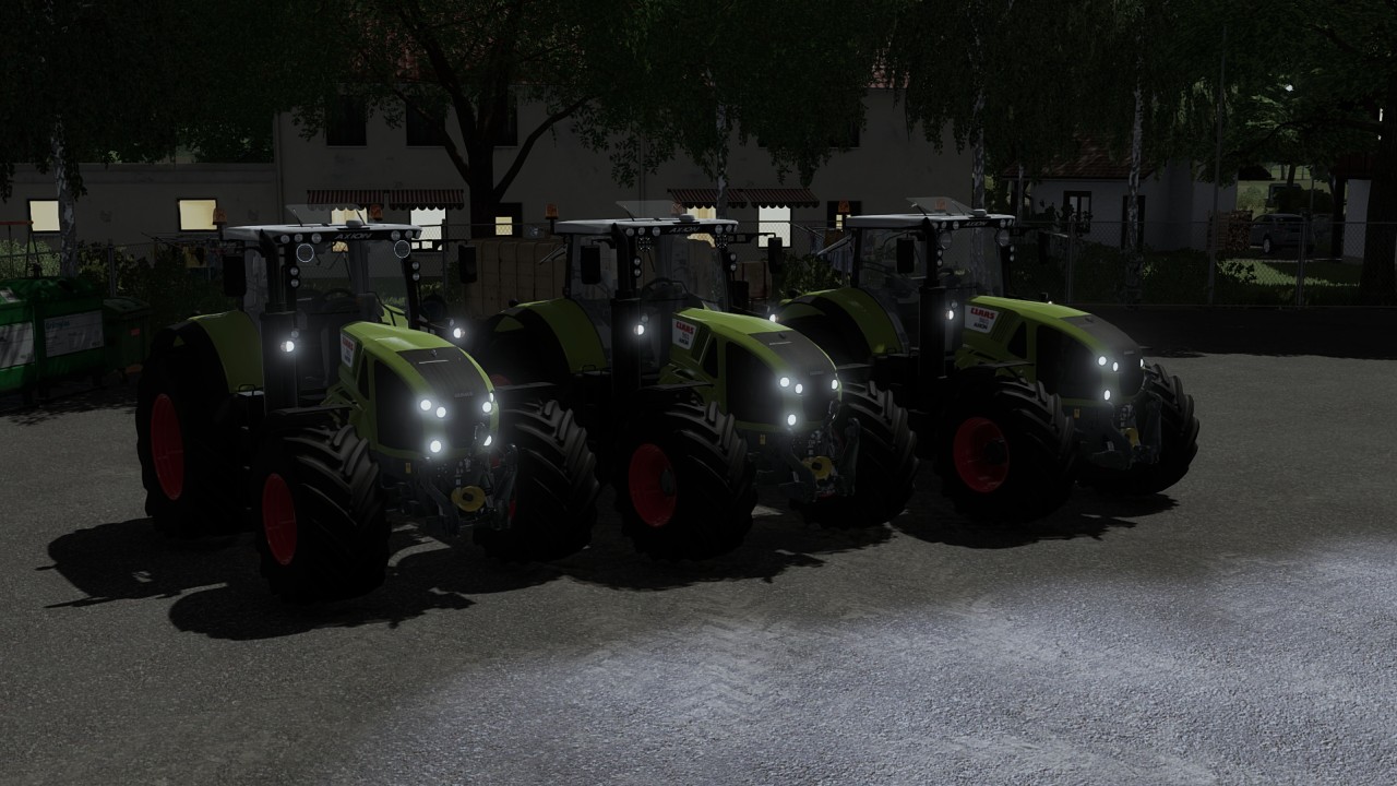 CLAAS Axion 900