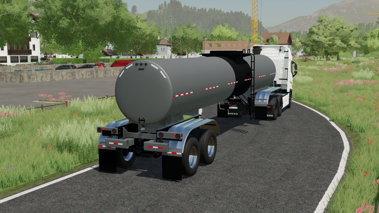 Etnyre tanker truck