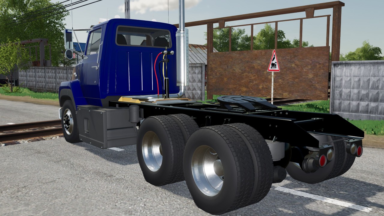 Ford AeroMax L9000 Day Cab