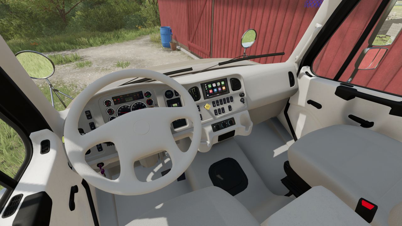 Freightliner M2 Stakebed