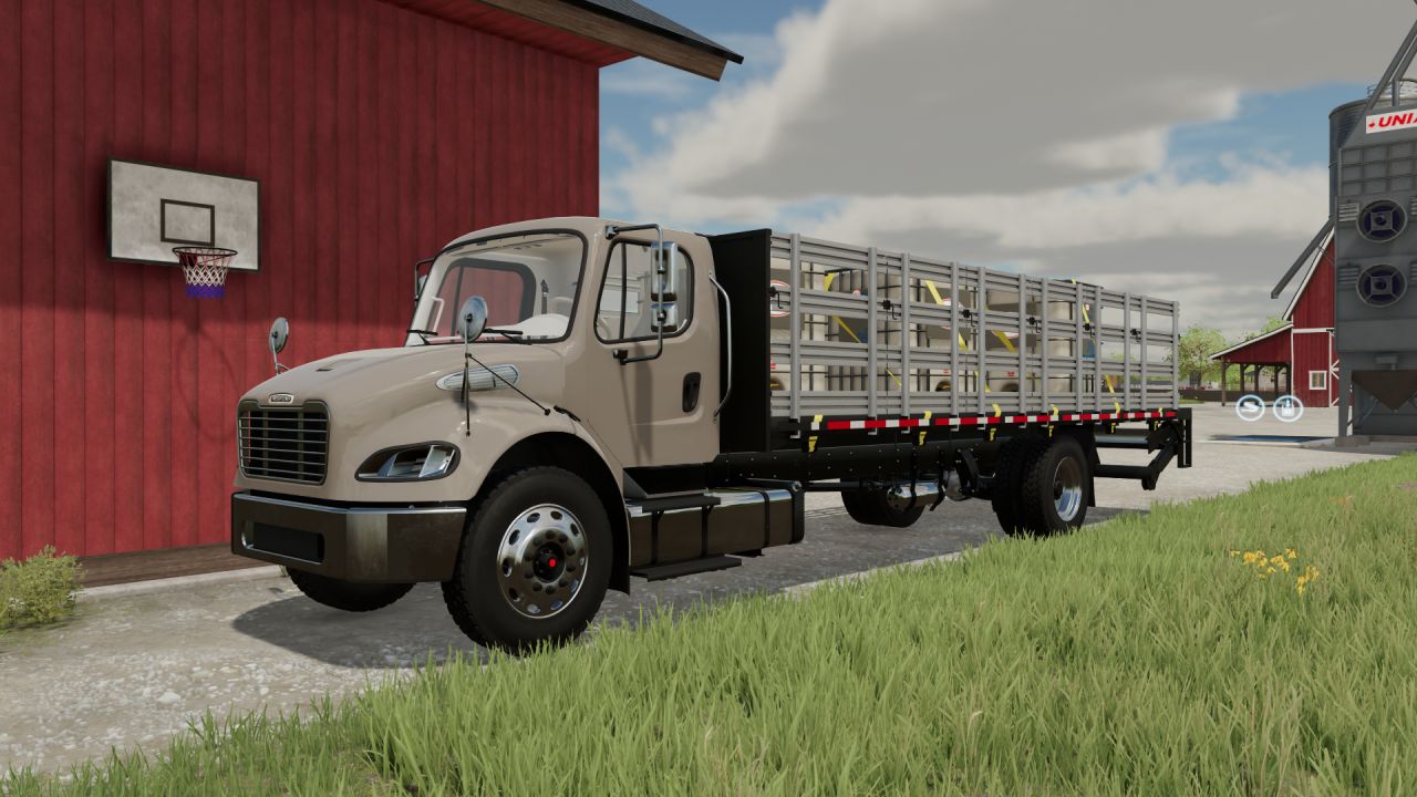 Freightliner M2 Stakebed