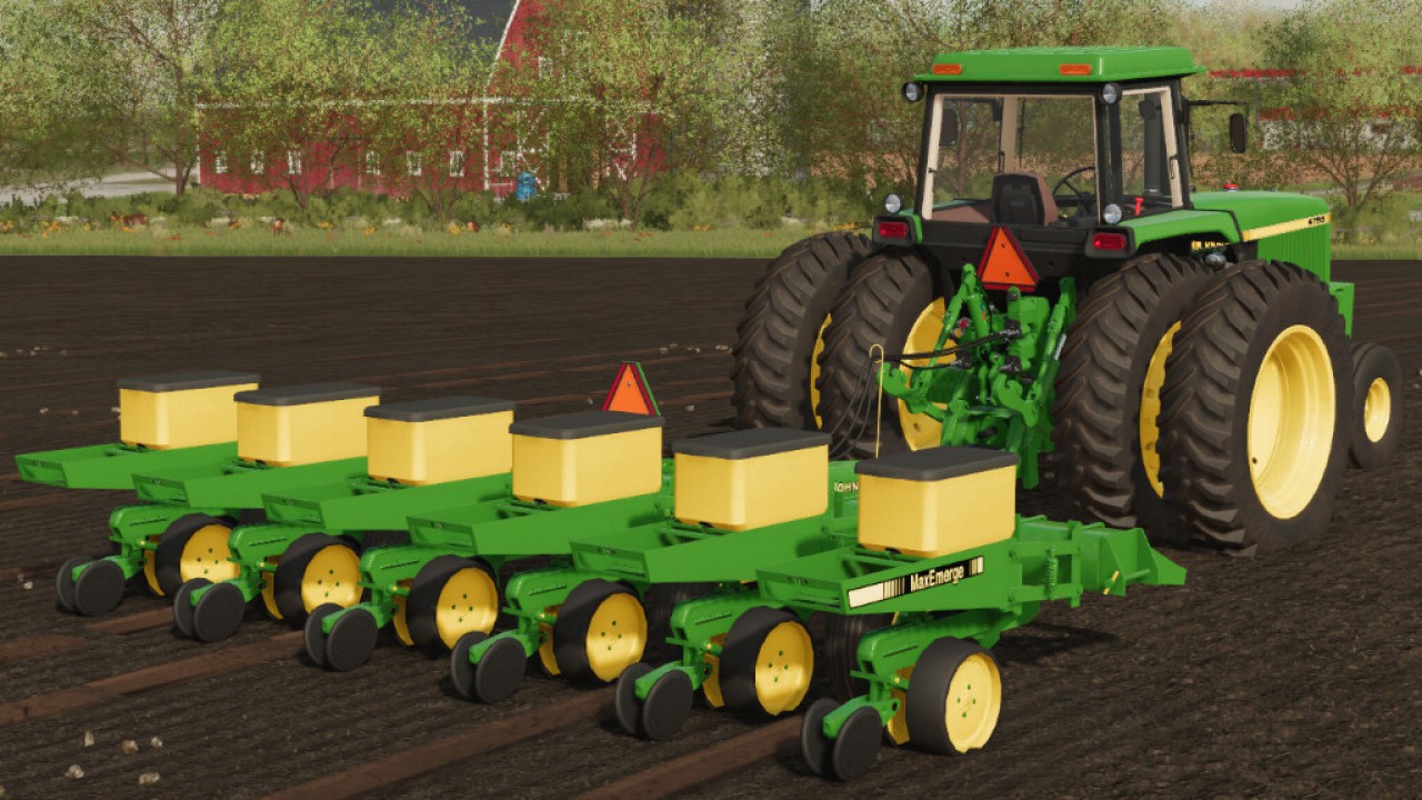 John Deere 7000