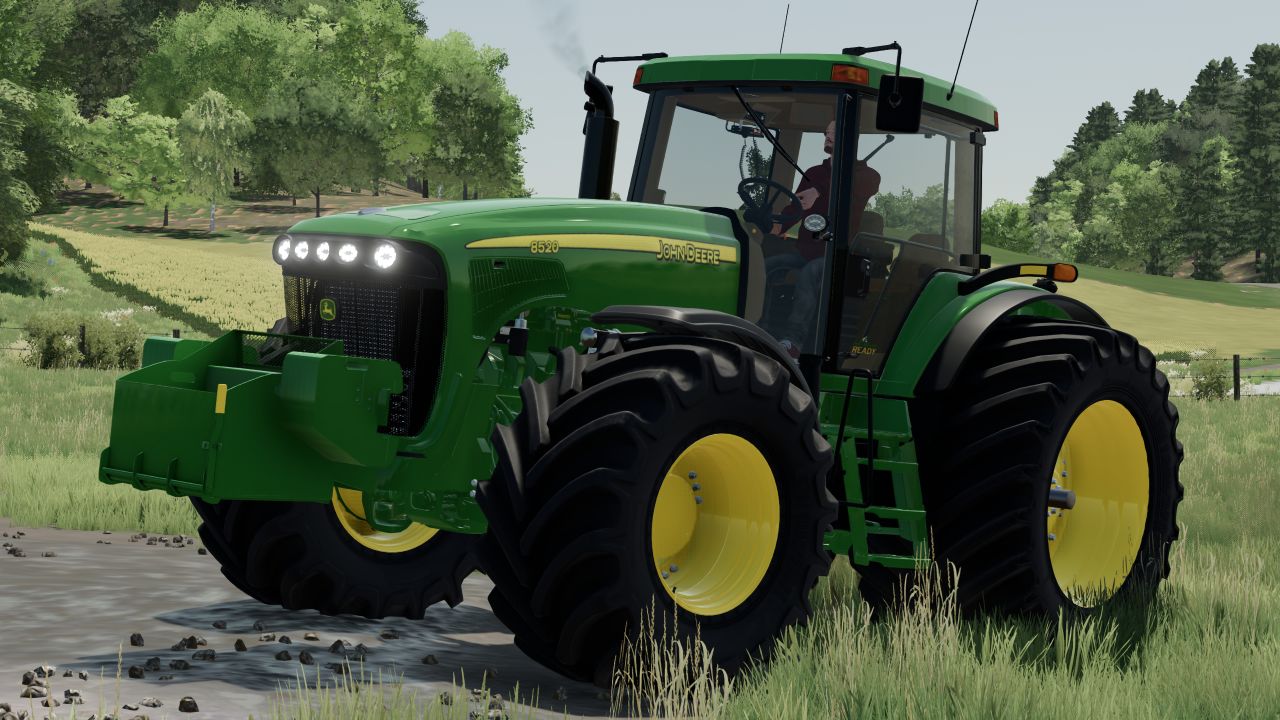 John Deere 8020