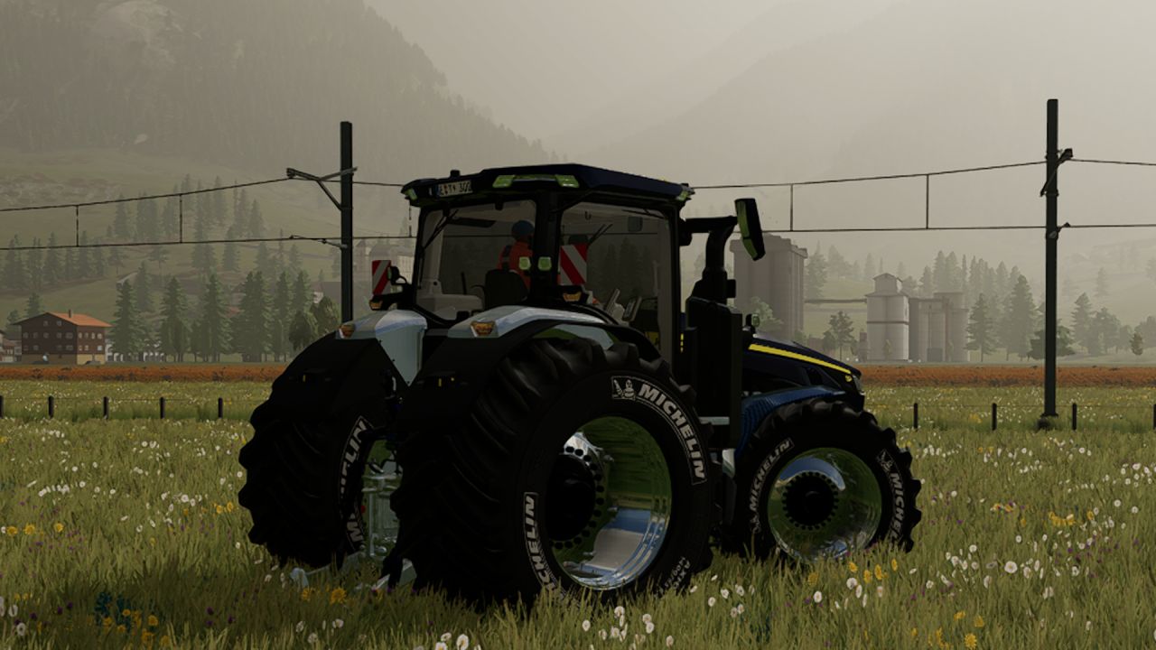 John Deere 8R