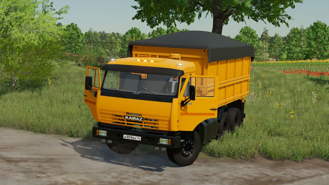 Kamaz-55102 + przyczepa