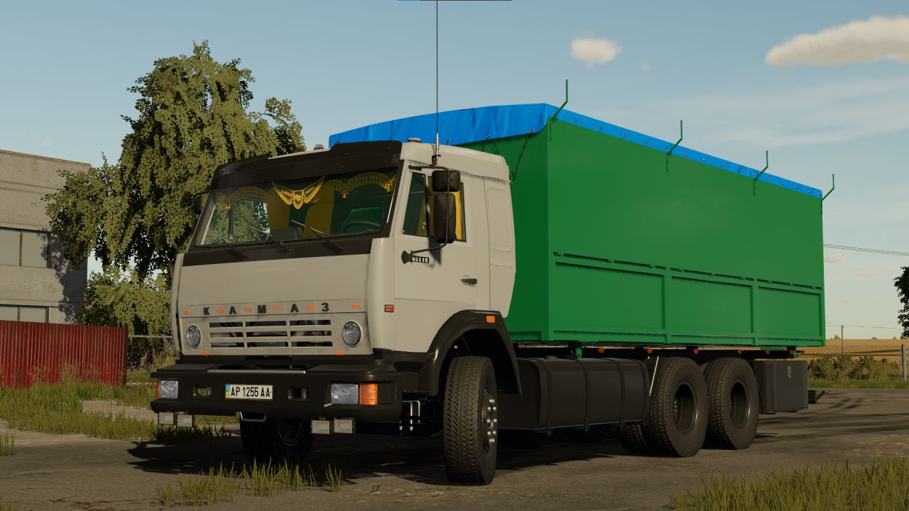 KAMAZ LAYNER UA