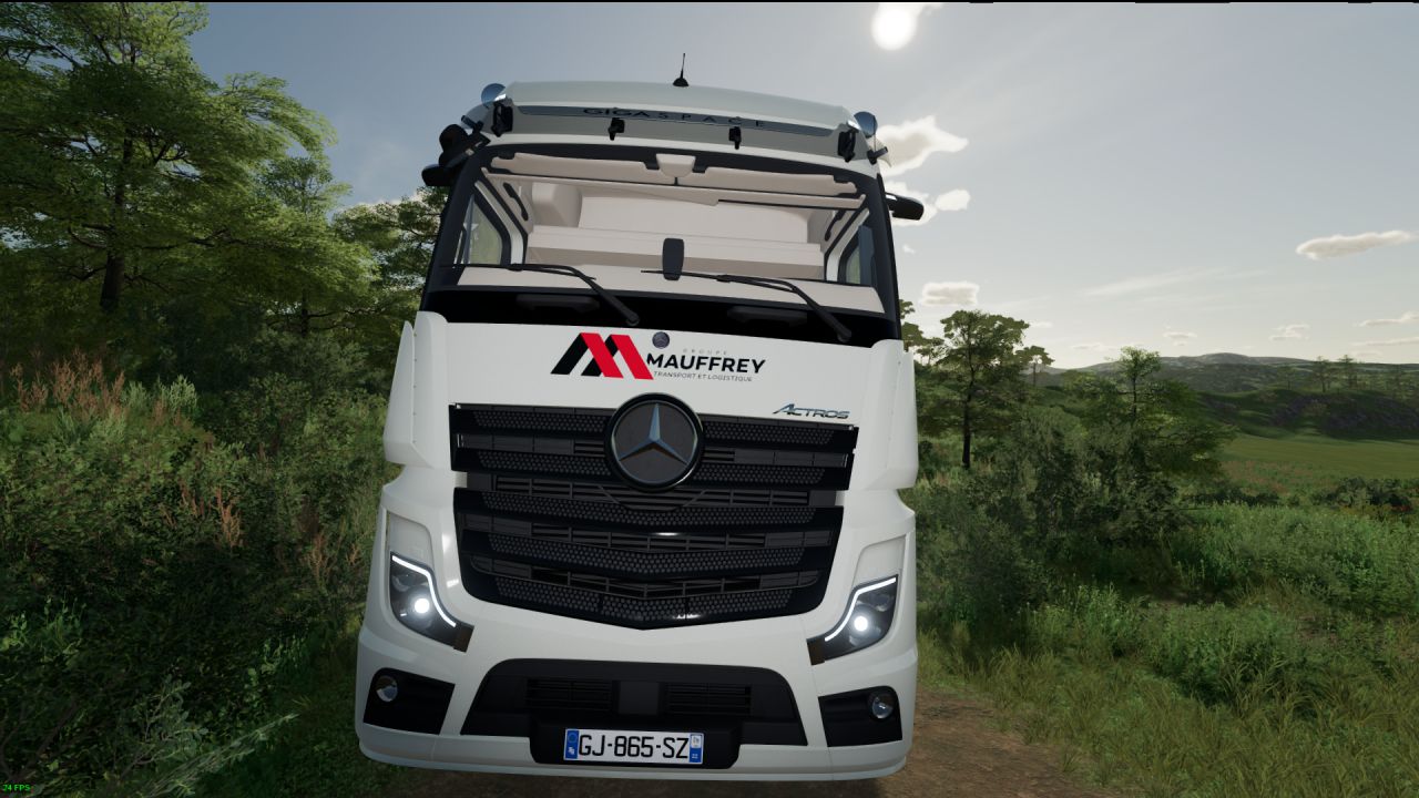 Mercedes Actros 2022 - Mauffrey Group.