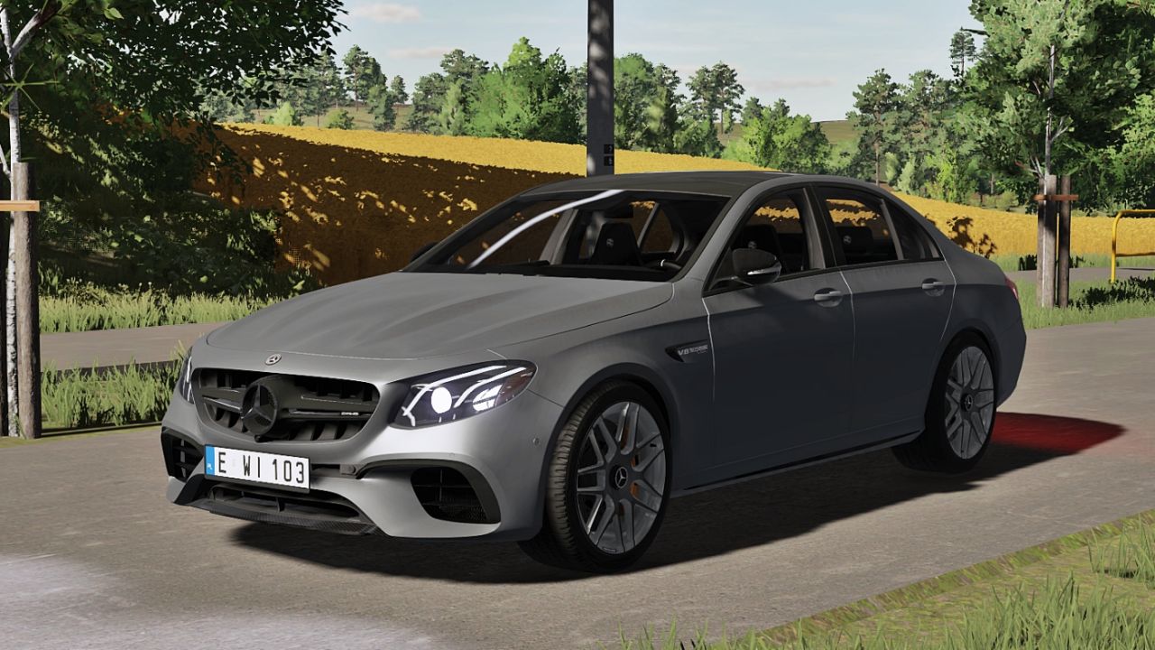 Mercedes Benz E63S AMG (IC)