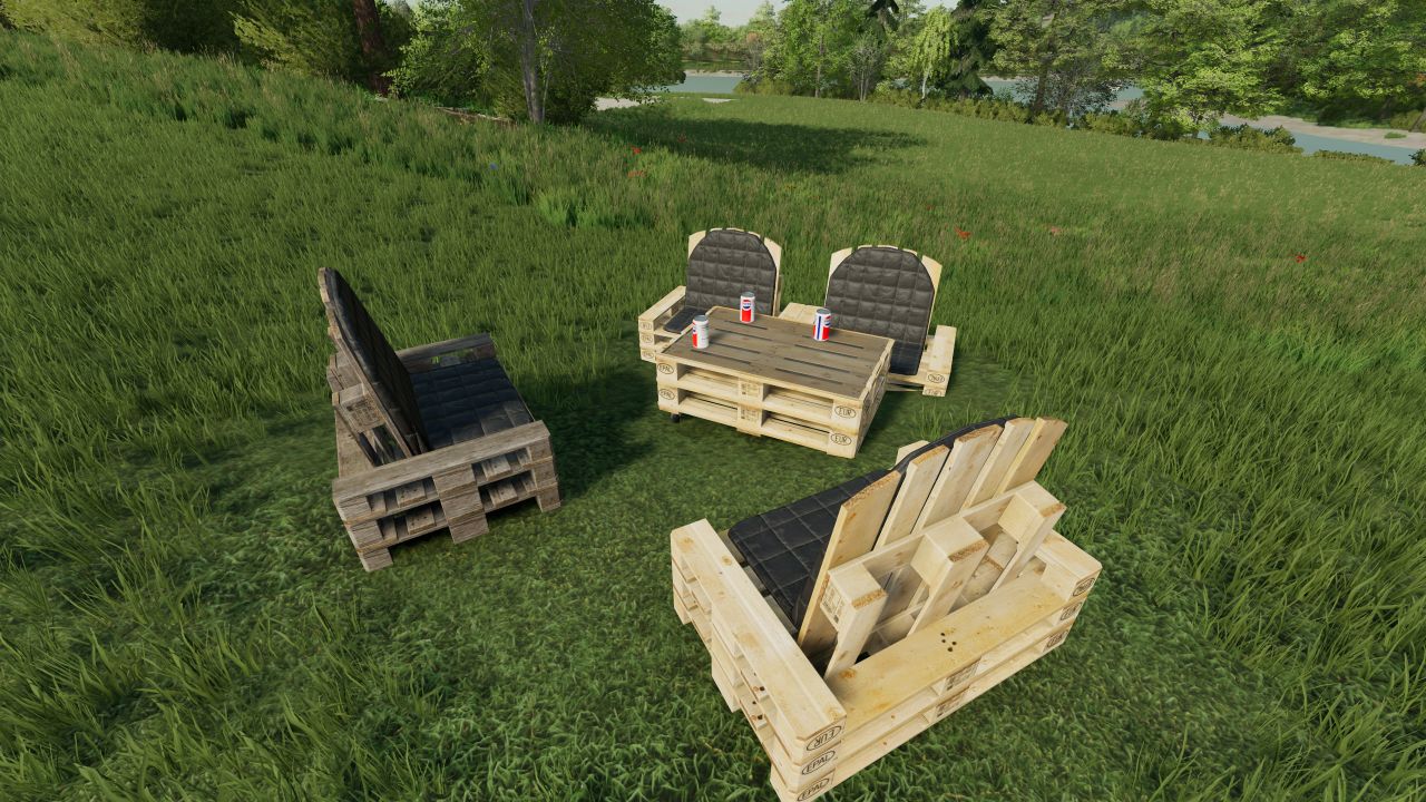 Pallet seating group