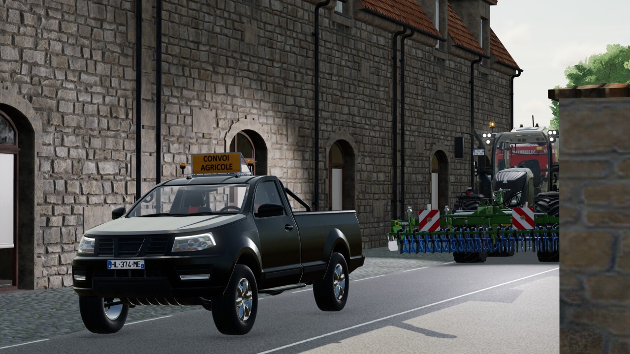 Pick-up agricultural convoy