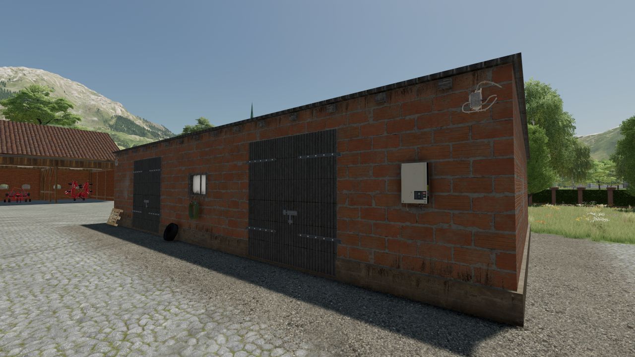 Small polish garage