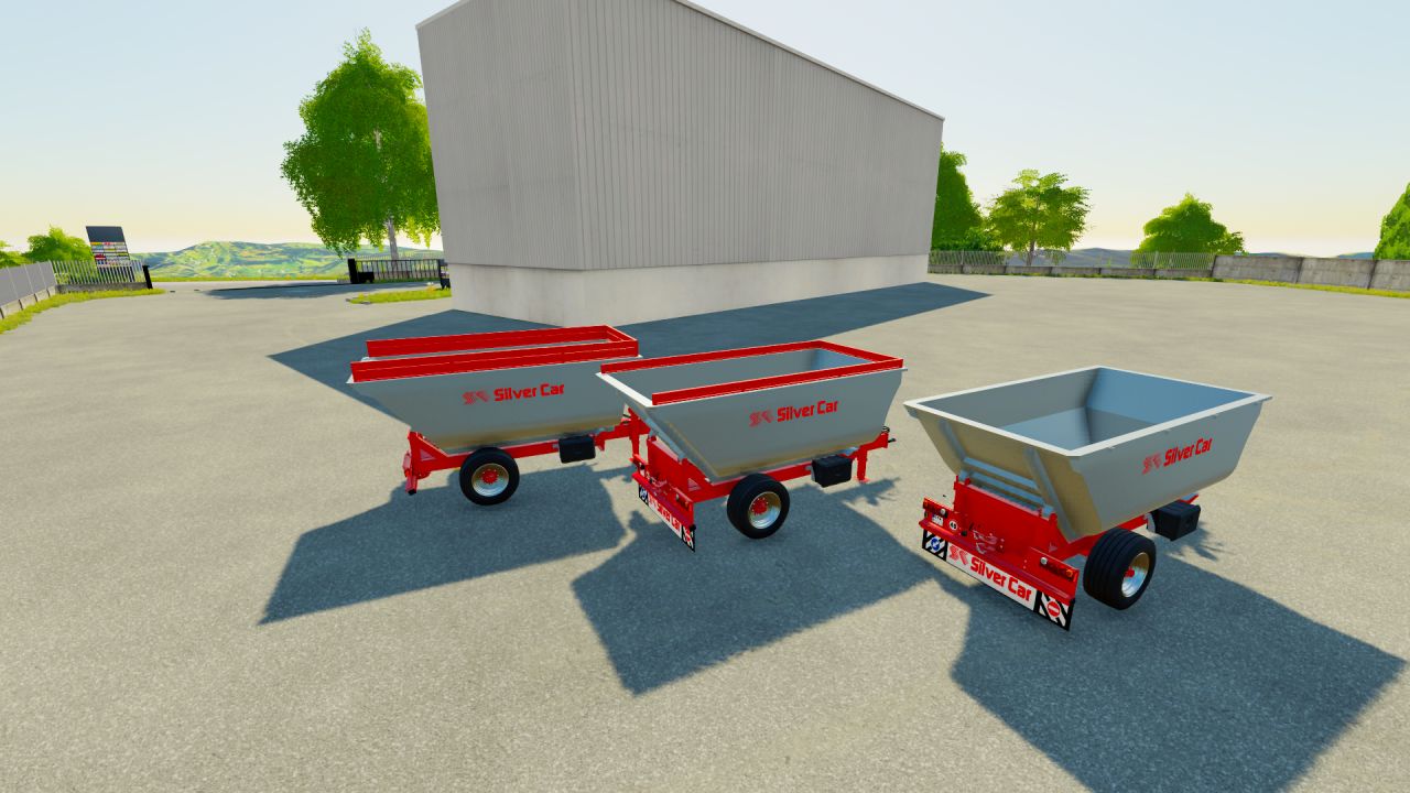 Italian pack trailers for grapes and olives