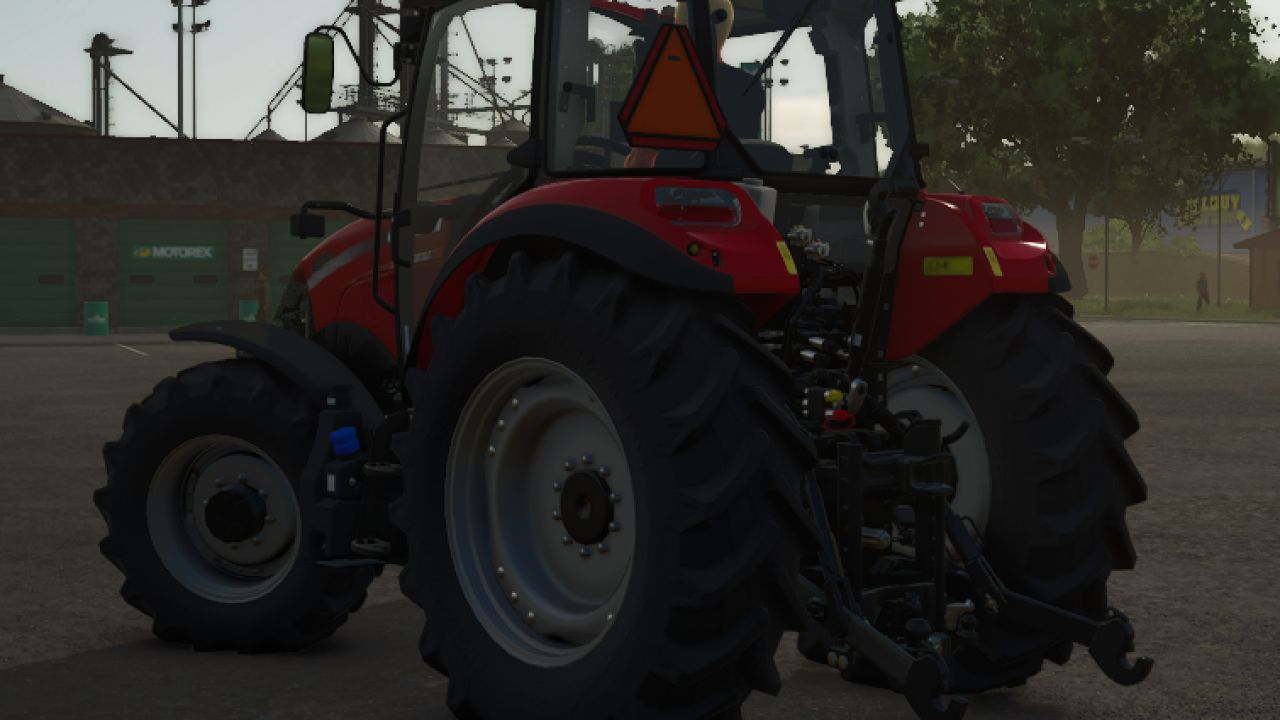 Case IH Farmall C-Series + L630 Frontloader