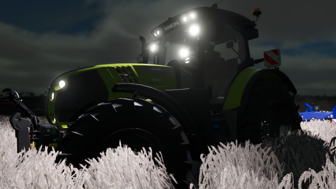 Claas Arion 600 Night Edition