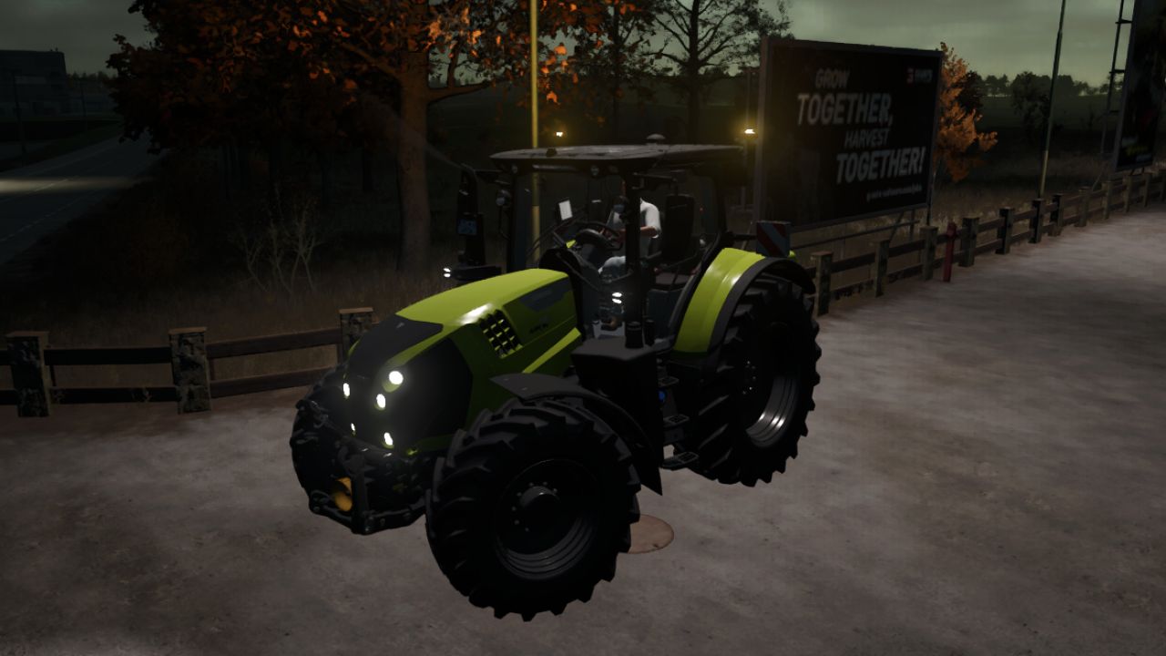 Claas Arion 600 Night Edition