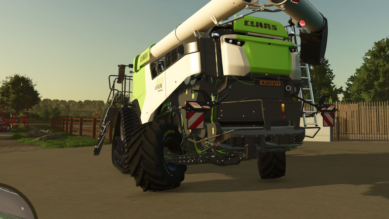 CLAAS Lexion 8900 Edit