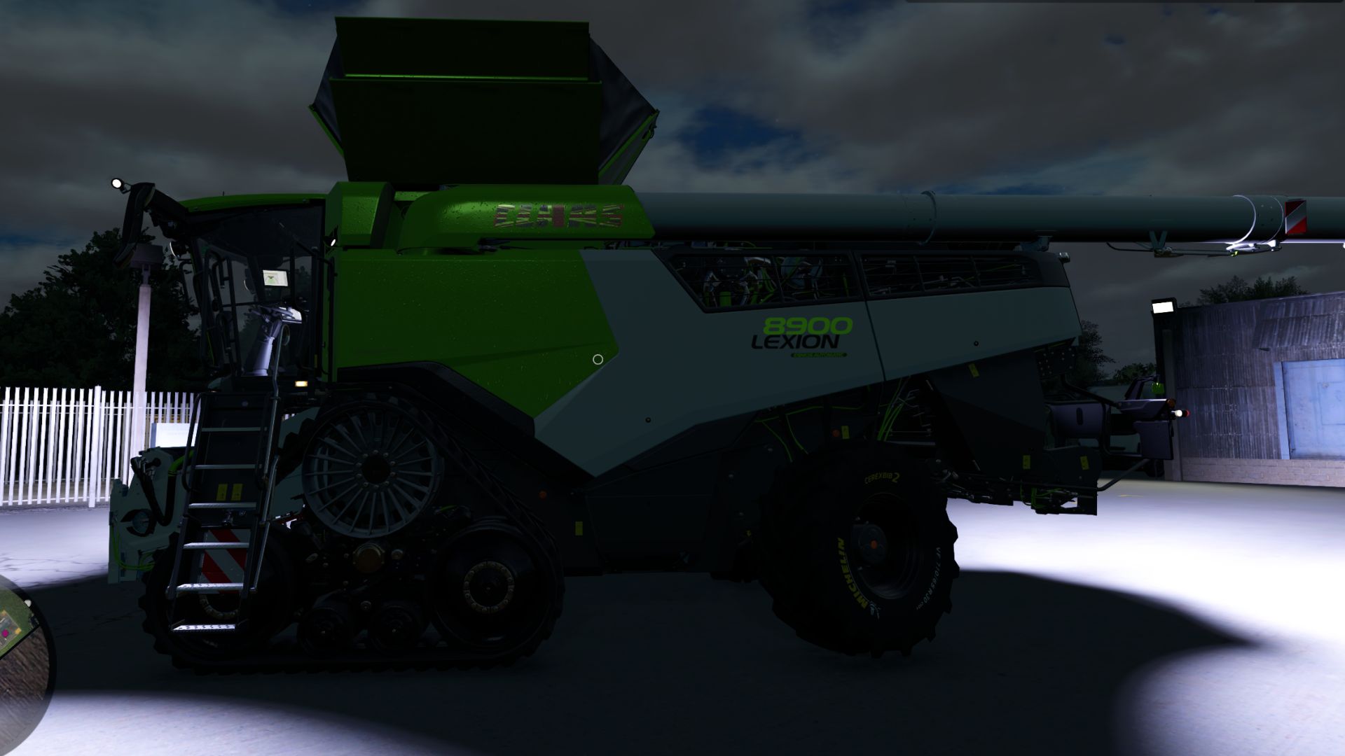 CLAAS Lexion 8900 Edit