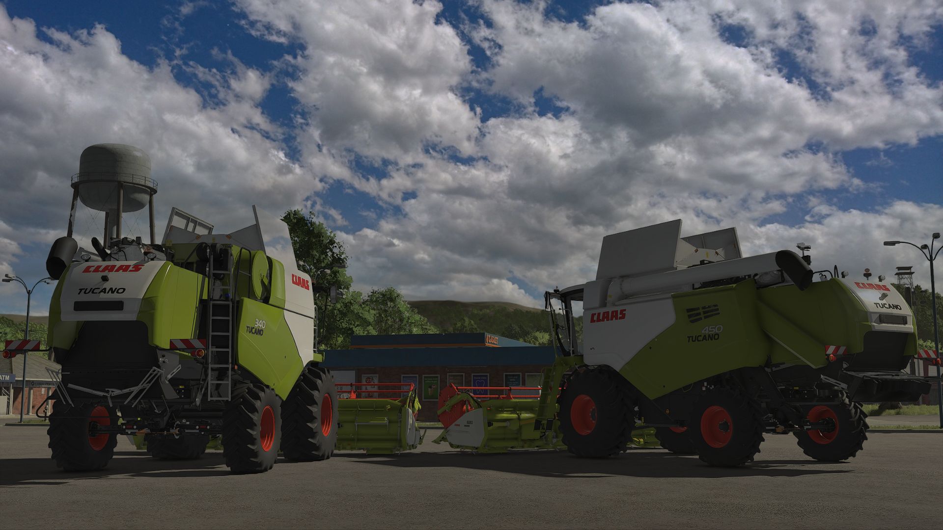 Claas Tucano 300-400 Pack