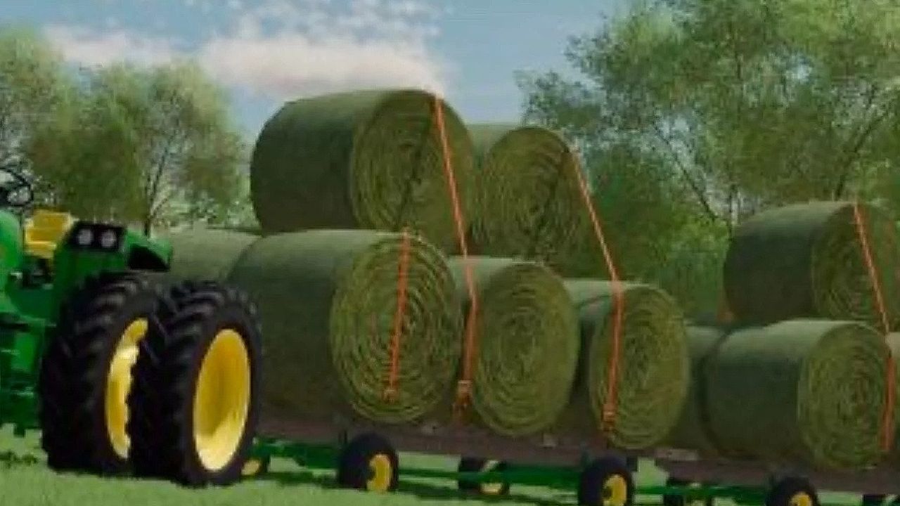 John Deere 1075 Hay Wagon