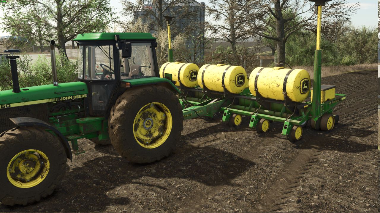 John Deere 7000