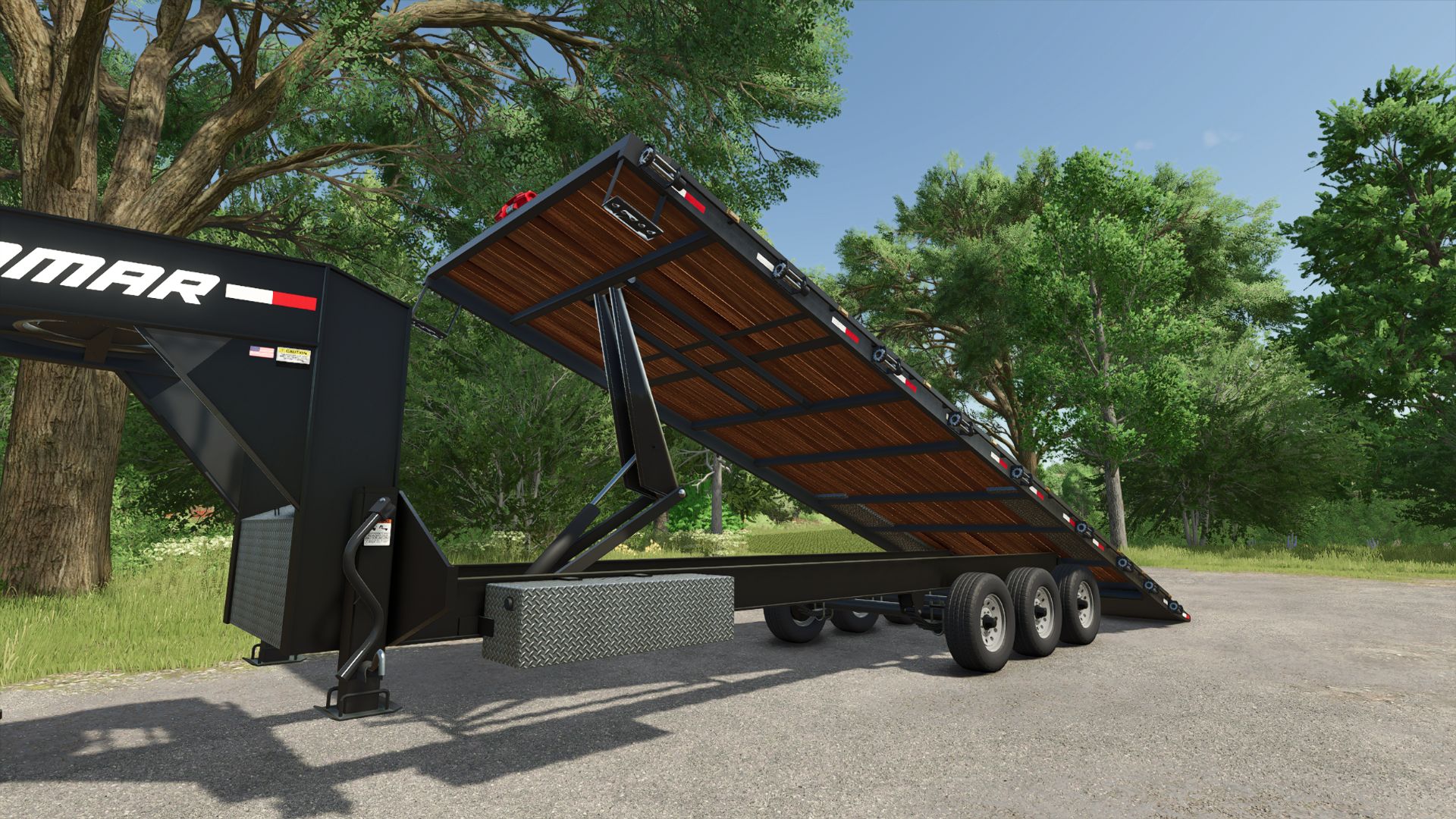 Lamar Gooseneck trailer