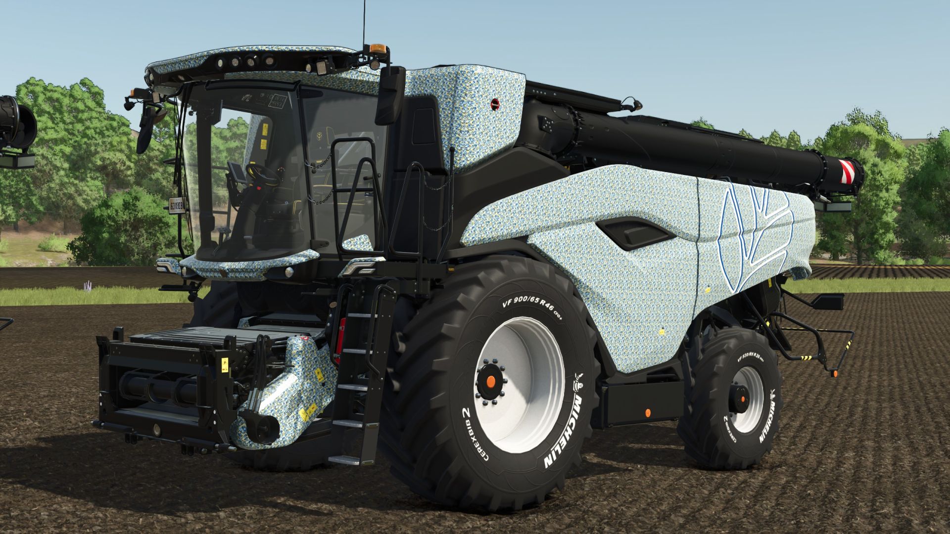 New Holland CR11 Black Edition